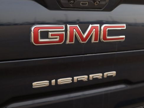 Used 2023 GMC Sierra 1500 SLT w/ SLT Convenience Package image 37