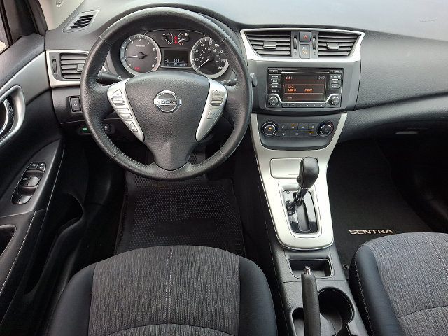 Used 2015 Nissan Sentra SV FWD image 12