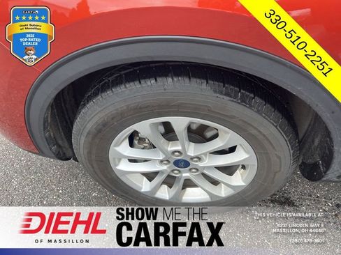 Used 2020 Ford Escape SE image 13