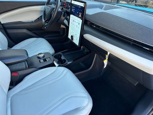 Used 2023 Ford Mustang Mach-E Premium AWD/4WD image 18