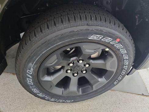 New 2026 RAM 1500 Big Horn AWD/4WD image 31