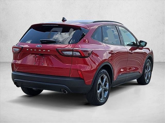 Used 2025 Ford Escape ST-Line FWD image 5