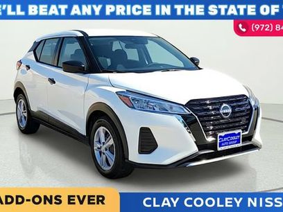 Certified 2025 Nissan Kicks Play S
