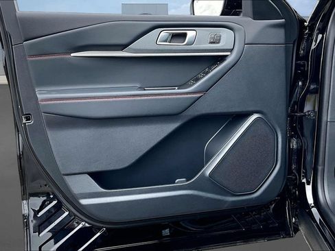 New 2026 Ford Explorer ST-Line w/ ST-Line Street Pack AWD/4WD image 25