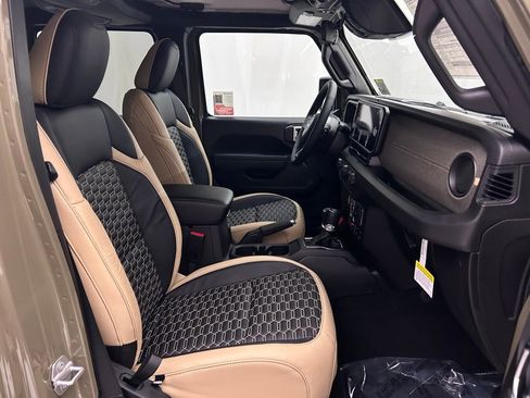 New 2026 Jeep Wrangler Unlimited Sport AWD/4WD image 17