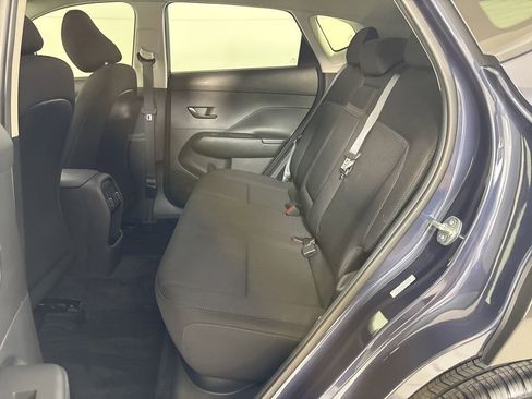 Certified 2025 Hyundai Kona SEL image 18