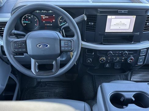New 2026 Ford F250 XL w/ XL Chrome Package RWD image 12