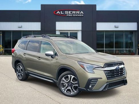 Used 2023 Subaru Ascent Limited w/ Technology Package AWD/4WD image 1