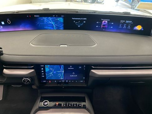 New 2026 Lincoln Navigator Reserve w/ Jet Appearance Package image 24