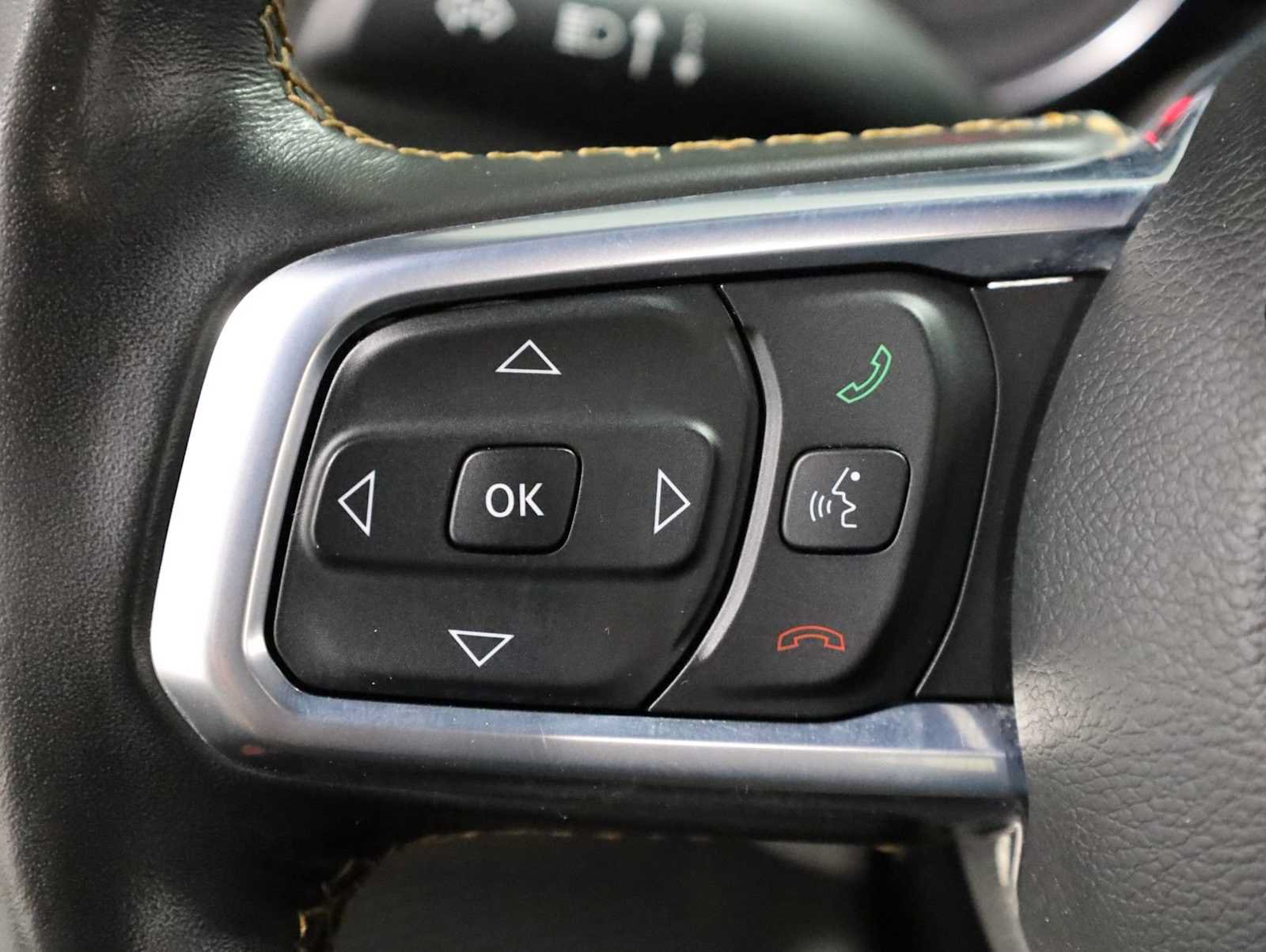 Used 2021 Jeep Wrangler Unlimited Sahara AWD/4WD image 24