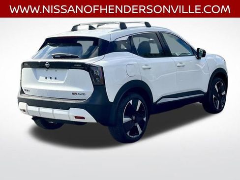 New 2026 Nissan Kicks SR w/ Cold Weather Package AWD/4WD image 18