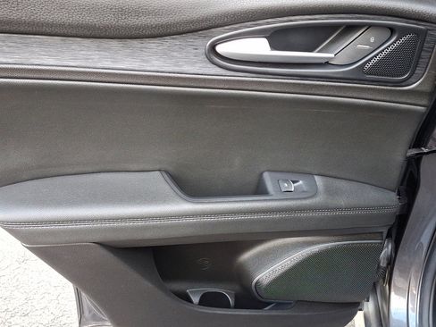 Used 2021 Alfa Romeo Stelvio Sprint w/ Sun & Sound Package image 19