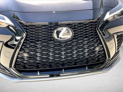 Used 2022 Lexus NX 350 F Sport w/ Towing Package (2000 Lbs) AWD/4WD image 30