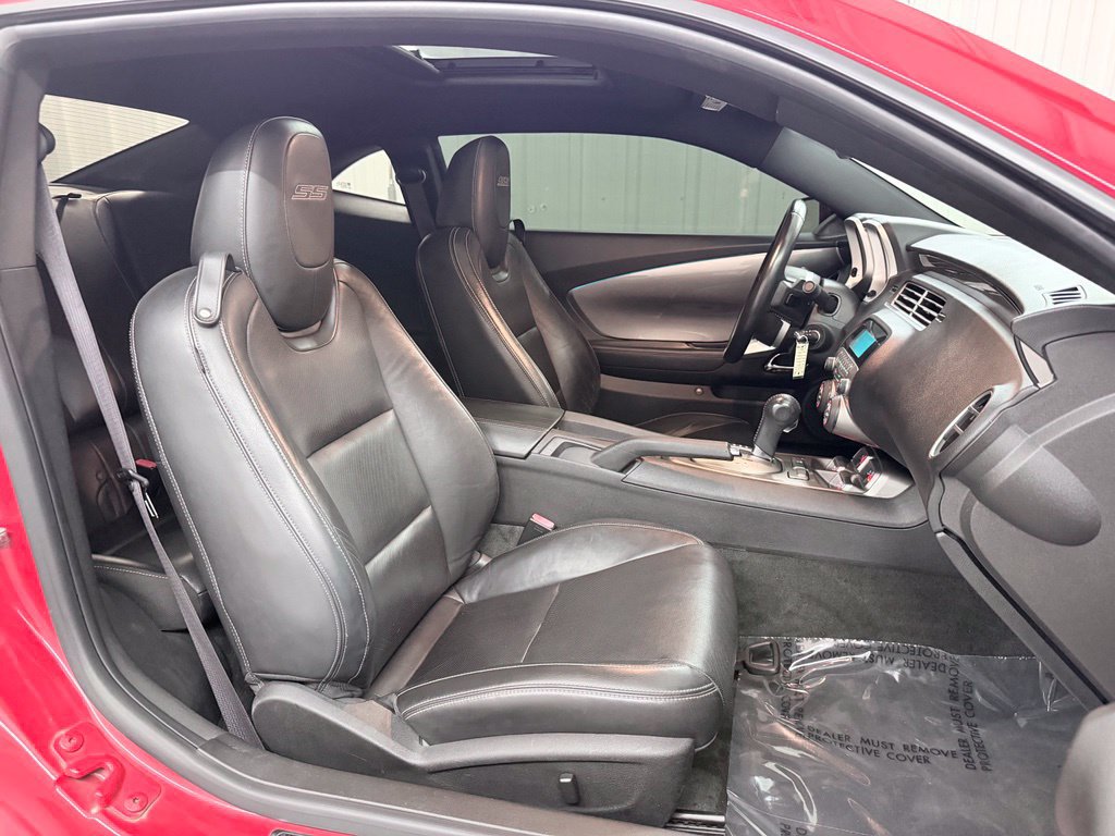 Used 2010 Chevrolet Camaro SS w/ RS Package RWD image 27