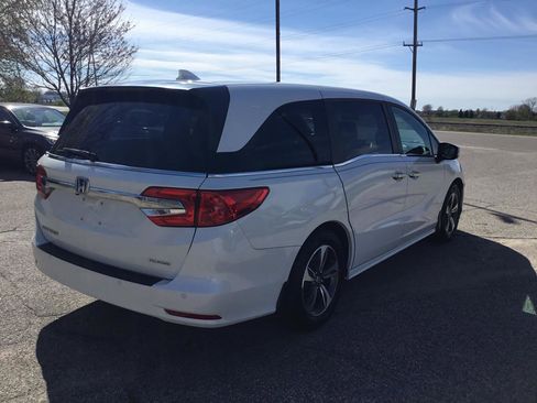 Used 2018 Honda Odyssey Touring image 6