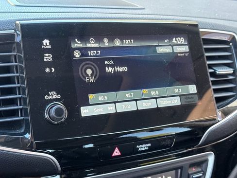 Used 2021 Honda Pilot Elite image 18