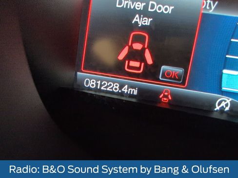 Used 2022 Ford Edge Titanium w/ Equipment Group 301A image 27