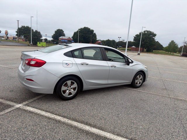 Used 2017 Chevrolet Cruze LS FWD image 12