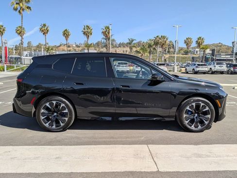 New 2026 BMW iX xDrive45 w/ M Sport Package AWD/4WD image 3