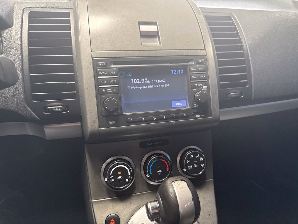 Used 2011 Nissan Sentra 2.0 SR w/ Special Edition Pkg FWD image 22