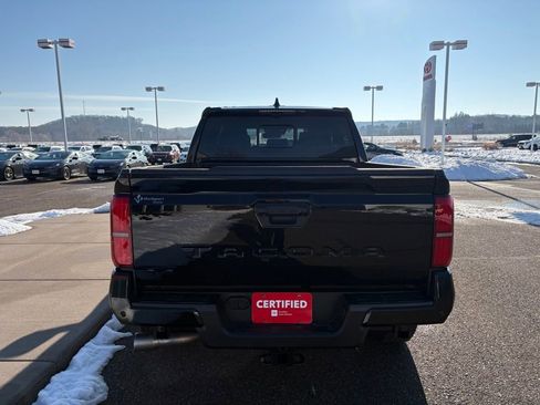 Certified 2025 Toyota Tacoma TRD Off-Road w/ TRD Off Road Premium Package image 3