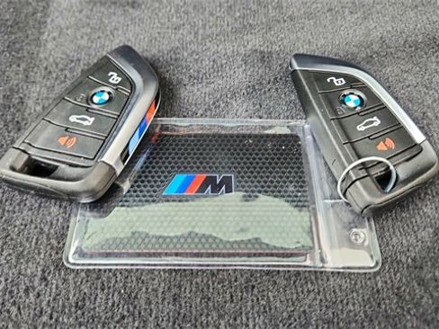 Used 2025 BMW i4 M50 image 61