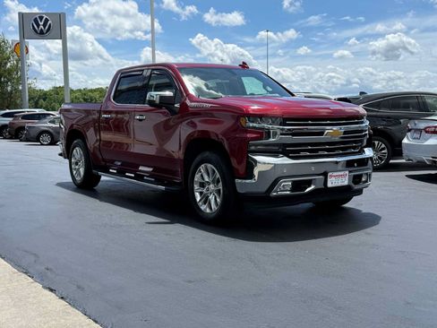 Used 2019 Chevrolet Silverado 1500 LTZ w/ LTZ Plus Package AWD/4WD image 3