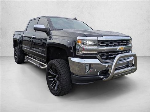 Used 2018 Chevrolet Silverado 1500 LTZ w/ Sport Package AWD/4WD image 3