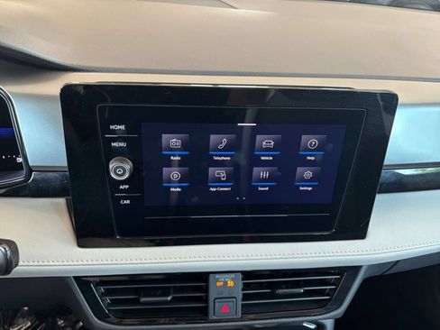 Used 2026 Volkswagen Taos S AWD/4WD image 19