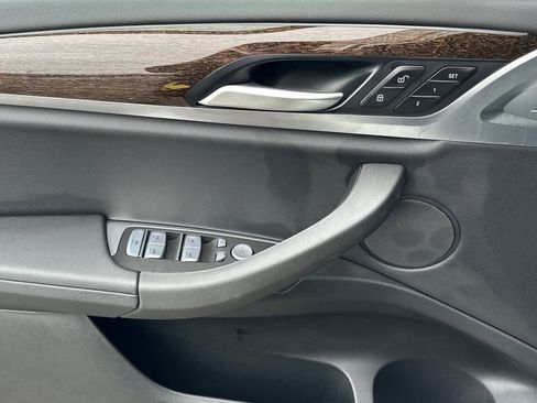 Used 2024 BMW X3 xDrive30i w/ Convenience Package w/ZPA image 12