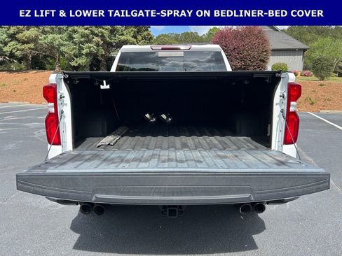 Used 2022 Chevrolet Silverado 1500 LT Trail Boss w/ LT Trail Boss Premium Package AWD/4WD image 14