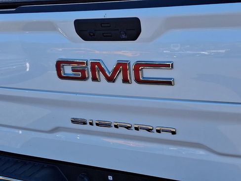 Certified 2021 GMC Sierra 1500 SLE image 29