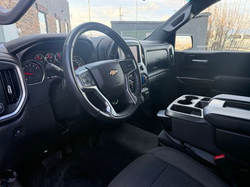 Used 2020 Chevrolet Silverado 1500 LT image 14