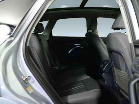 Used 2025 Audi Q5 Premium w/ Convenience Package AWD/4WD image 20