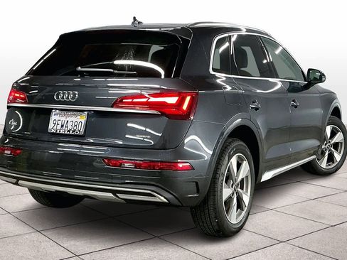 Used 2023 Audi Q5 2.0T Premium w/ Convenience Package image 15