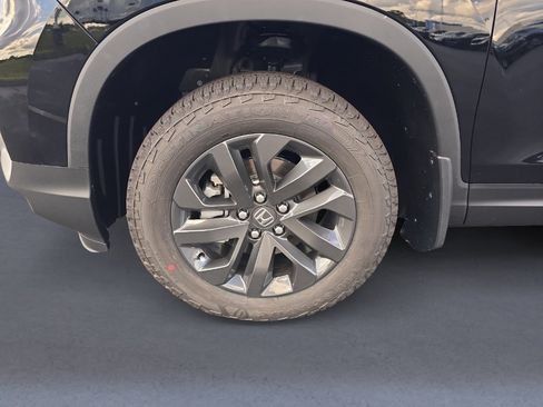 New 2026 Honda Ridgeline Sport image 11