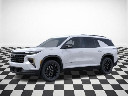 New 2026 Chevrolet Traverse LT AWD/4WD image 2