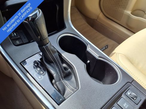 Used 2015 Toyota Camry XLE w/ Moonroof Package FWD image 24