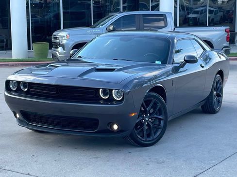 Used 2023 Dodge Challenger SXT w/ Blacktop Package RWD image 9