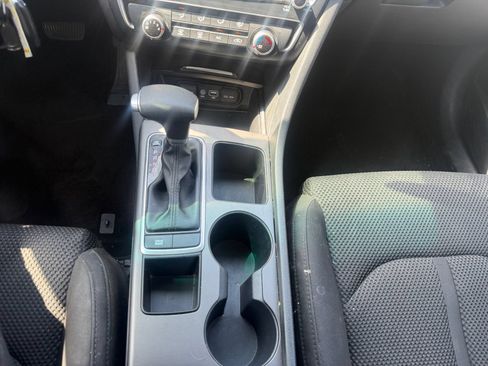 Used 2019 Kia Optima LX FWD image 11