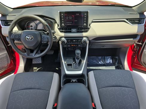 Used 2019 Toyota RAV4 XLE w/ Convenience Package AWD/4WD image 9