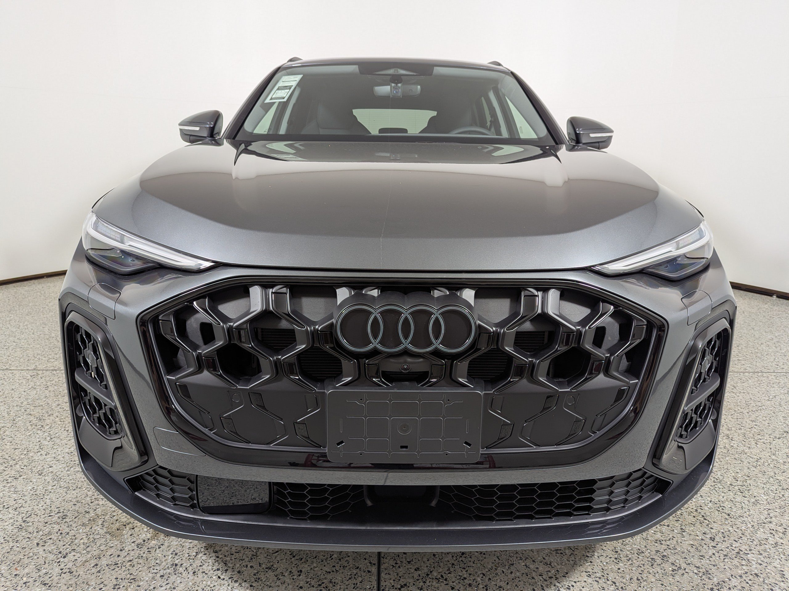 New 2026 Audi Q5 Premium Plus AWD/4WD image 2