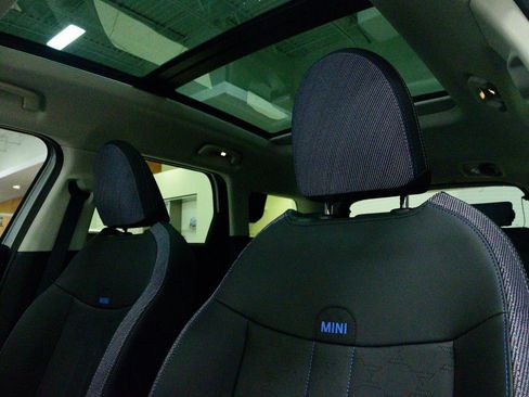 Used 2025 MINI Cooper Countryman S image 23