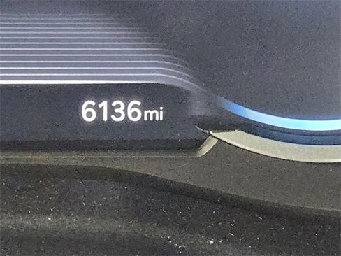 Used 2025 Genesis G70 3.3T Advanced w/ Sport Prestige Package image 24