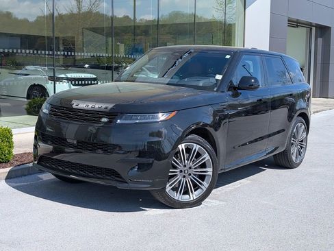 Used 2024 Land Rover Range Rover Sport Dynamic SE AWD/4WD image 1