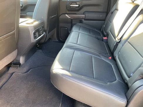 Used 2020 GMC Sierra 1500 SLT RWD image 20