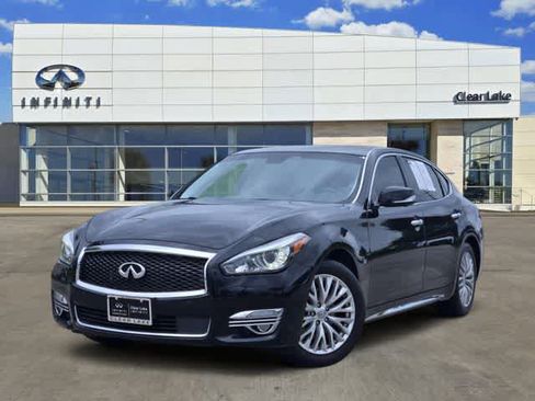 Used 2015 INFINITI Q70 L 3.7 w/ Deluxe Touring Package RWD image 1