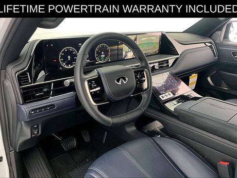 Certified 2026 INFINITI QX80 4WD w/ Sport Exterior Package image 15