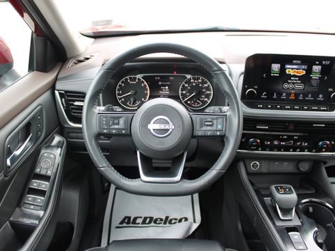 Certified 2023 Nissan Rogue SL w/ SL Premium Package AWD/4WD image 25