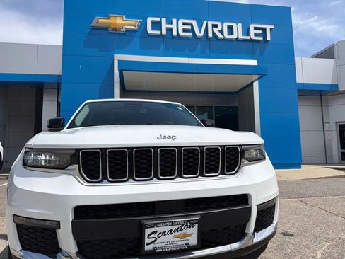 Used 2021 Jeep Grand Cherokee L Limited AWD/4WD image 23